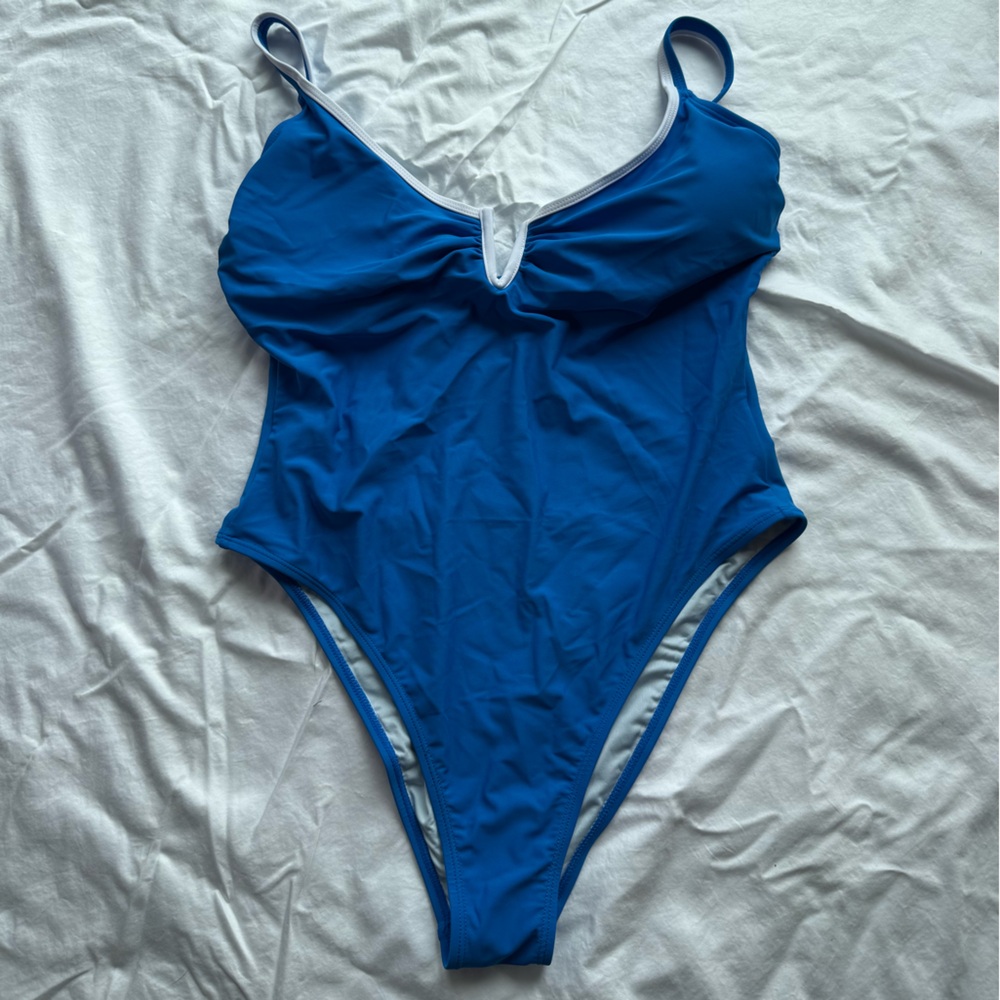 Cupshe: Sandy Sprint Blue One Piece - Picture 2 of 5